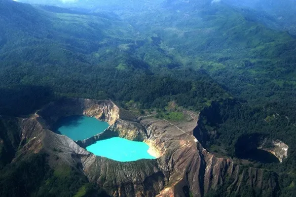 Parco Kelimutu Flores